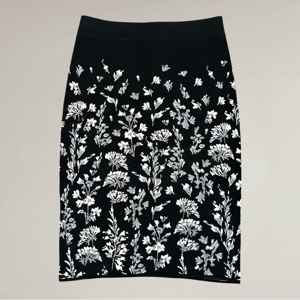 BCBGMaxAzria Floral Black and White Knee Length Skirt- Size Small